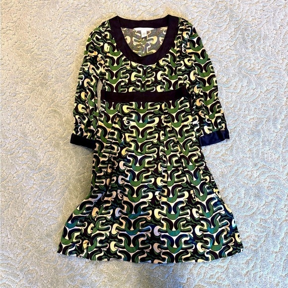 Diane Von Furstenberg Silk Steffi chain link pattern Dress Size 2 - Picture 2 of 15